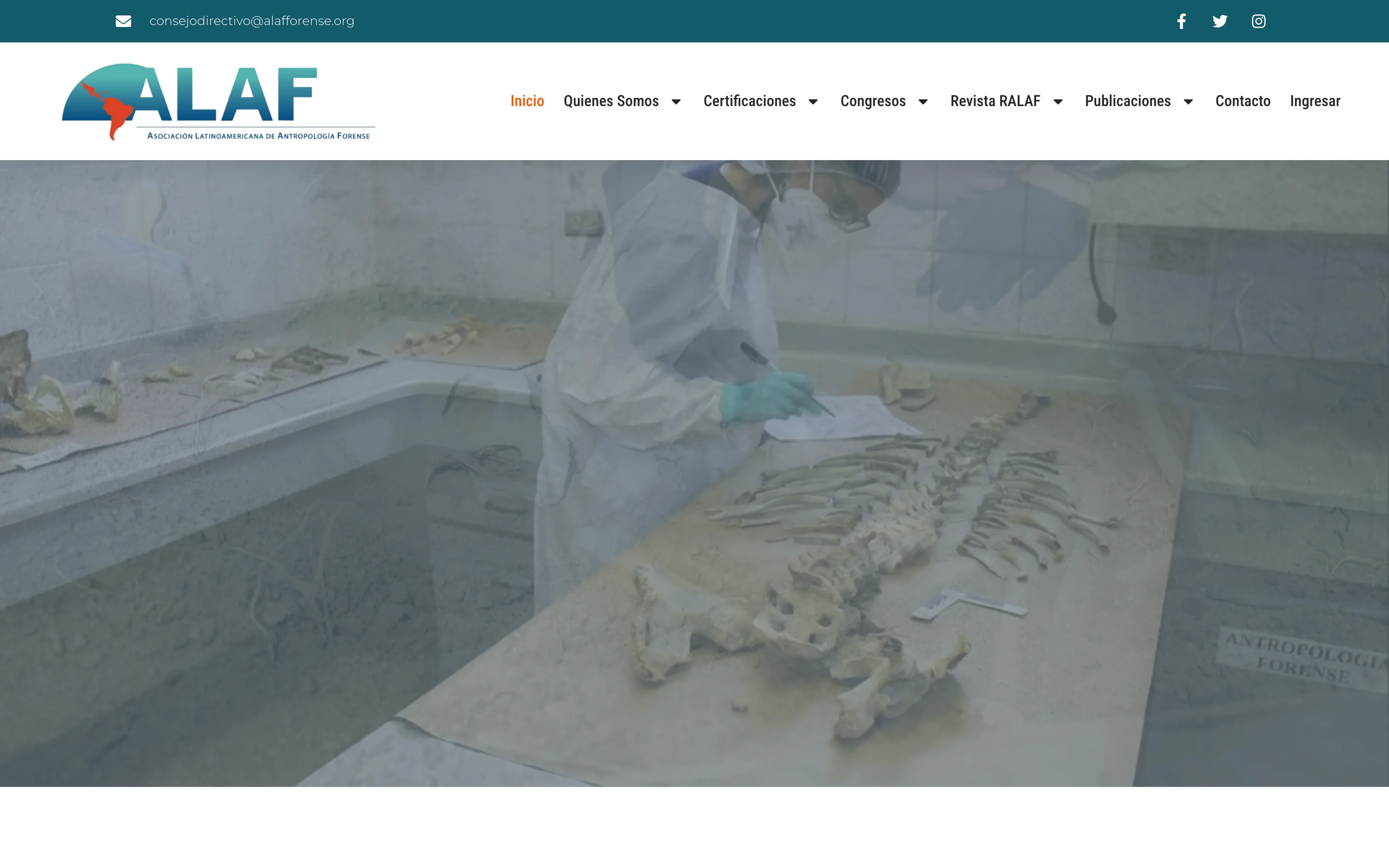 Diseño web de ALAF Forense creado por VisualTec HOST